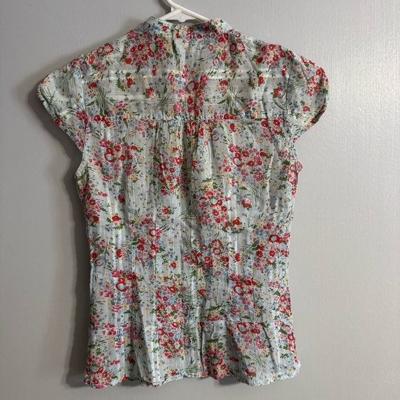H&M Sheer Basic Floral Shirt Size XS - Picture 2 of 7
